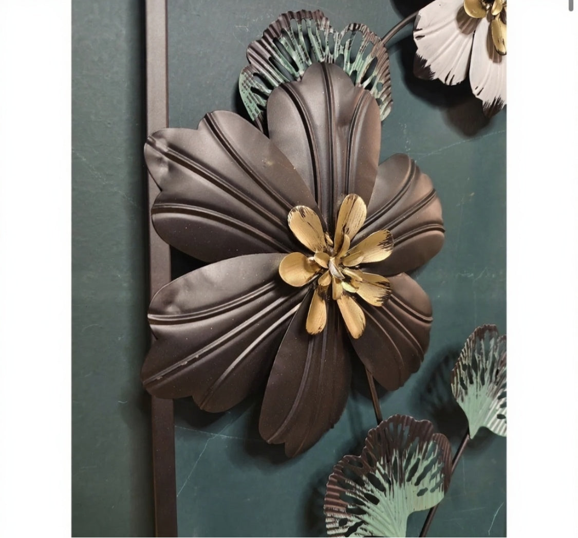 METAL FLOWER WALL ART