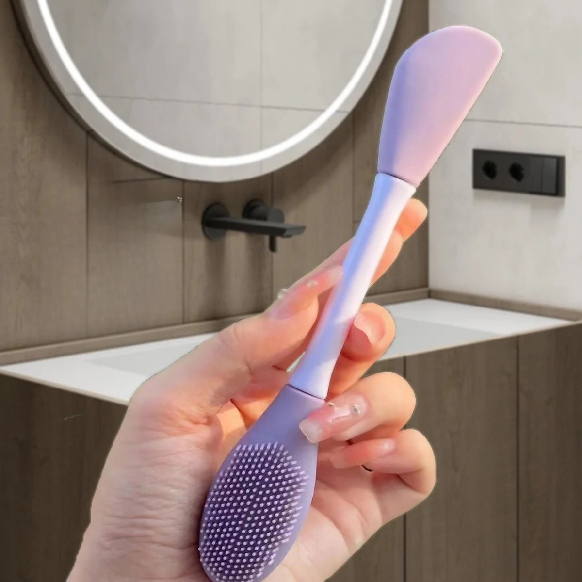 Double head silicone mask brush